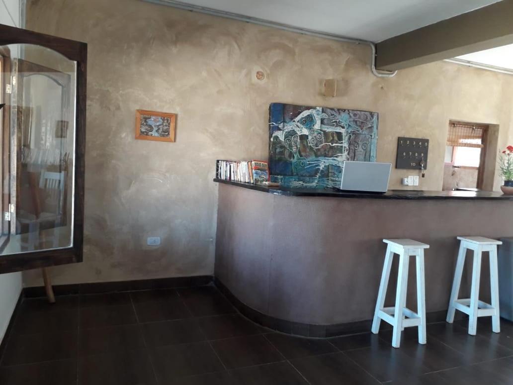 Hotel Texas Cafayate Bagian luar foto